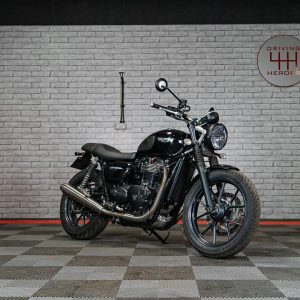 Triumph Street Twin