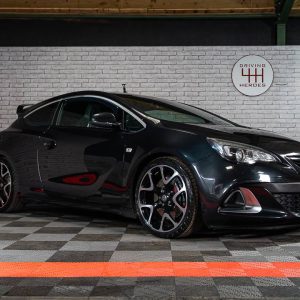 Vauxhall Astra VXR GTC Carbon Flash