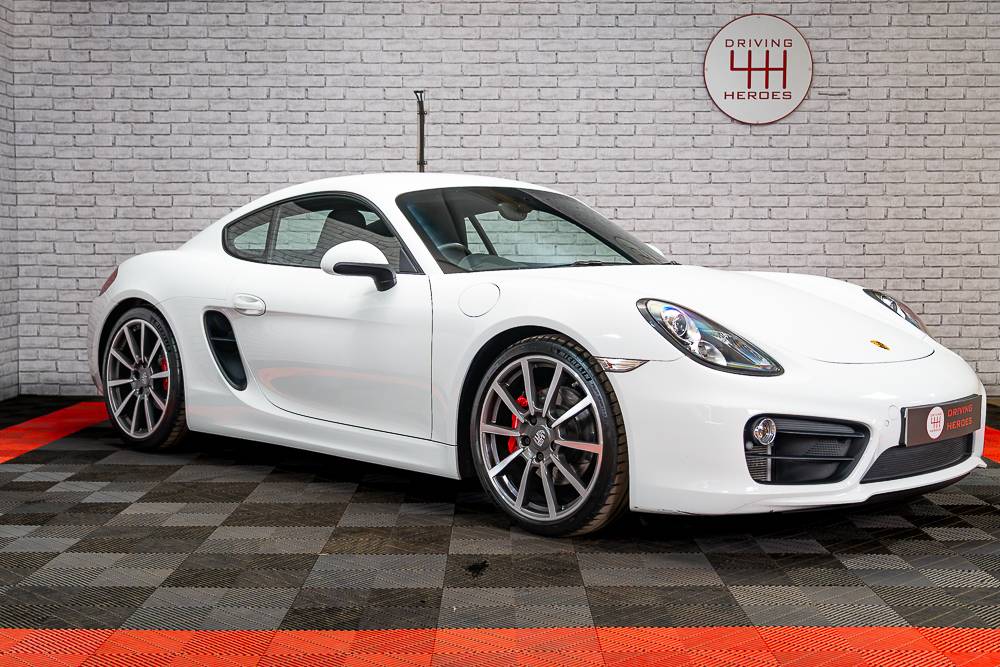 Porsche Cayman S Pure White