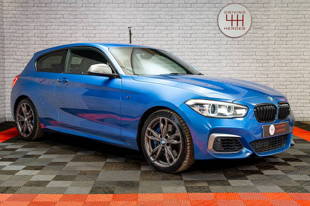BMW M140i Estoril Blue