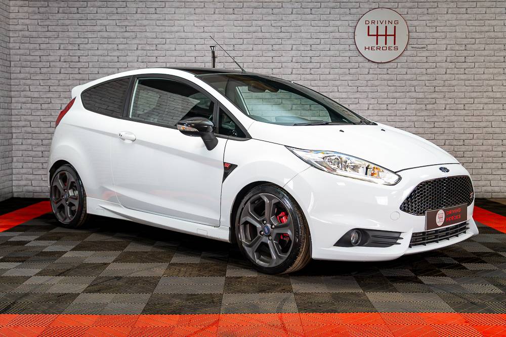 Ford Fiesta ST-3 Frozen White