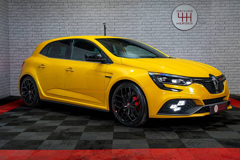 Renault Megane 300 Trophy Liquid Yellow